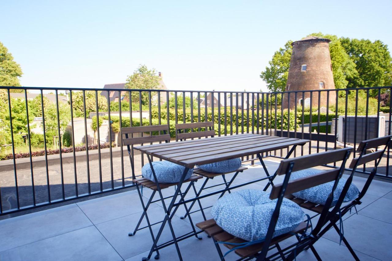 Apartment With A View And Parking Brecht Exterior photo